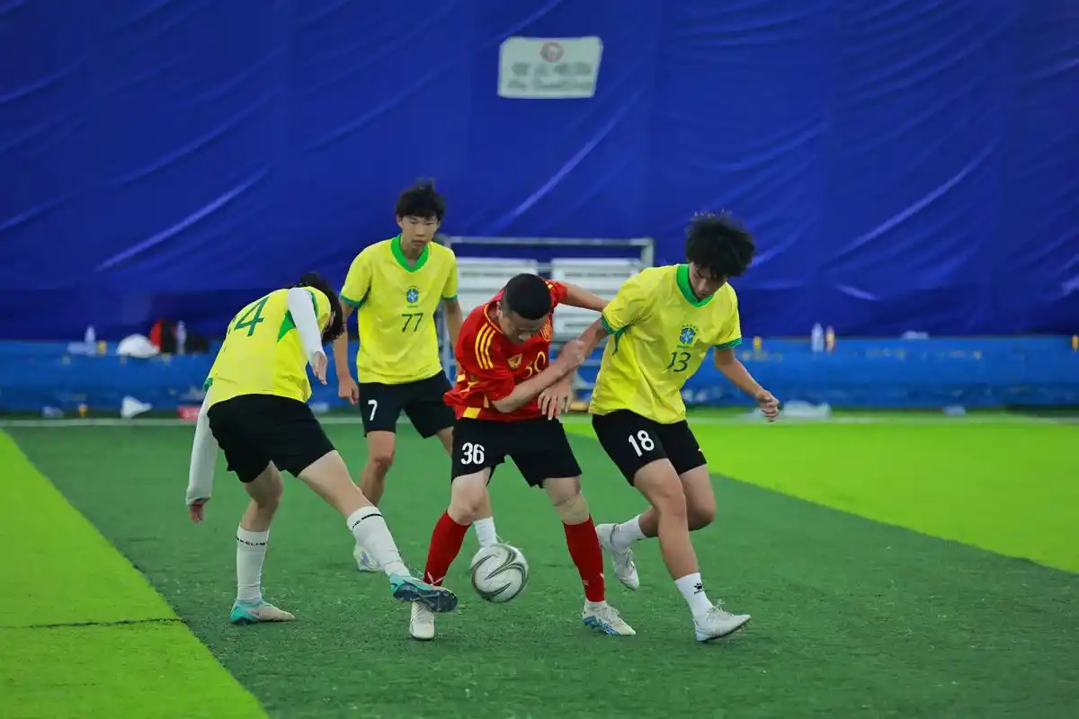 法国乙级联赛：巴黎FC VS 索肖